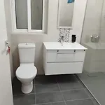 Avery Court, Block A, 18 * Сент-Полс-Бей