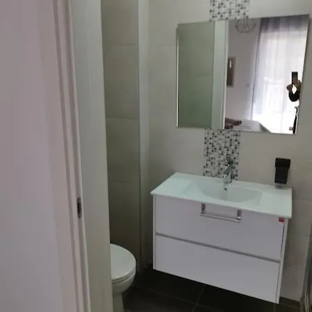 Avery Court, Block A, 18