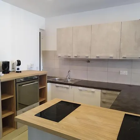 Avery Court, Block A, 18 * St. Paul's Bay