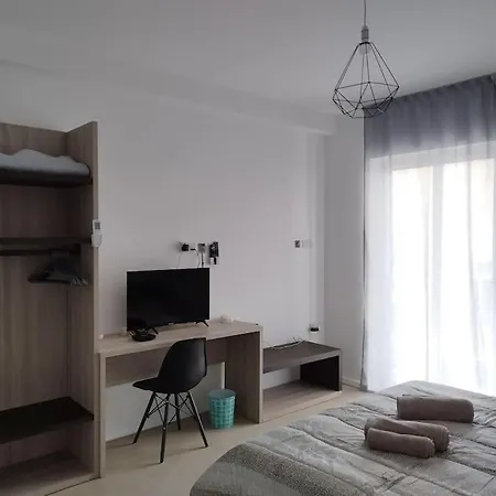 Avery Court, Block A, 18 Сент-Полс-Бей