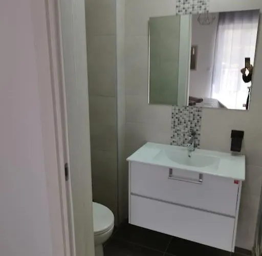 Avery Court, Block A, 18