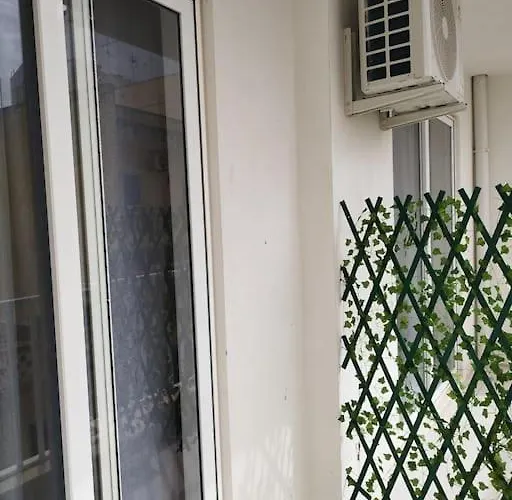 Avery Court, Block A, 18 *